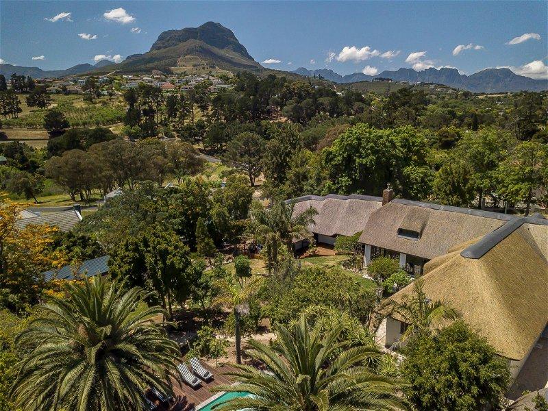 Africa Lodge Сомерсет-Уэст Экстерьер фото